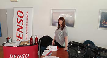 Denso na burze firem